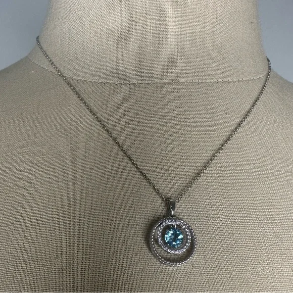 Zales blue and silver round necklace